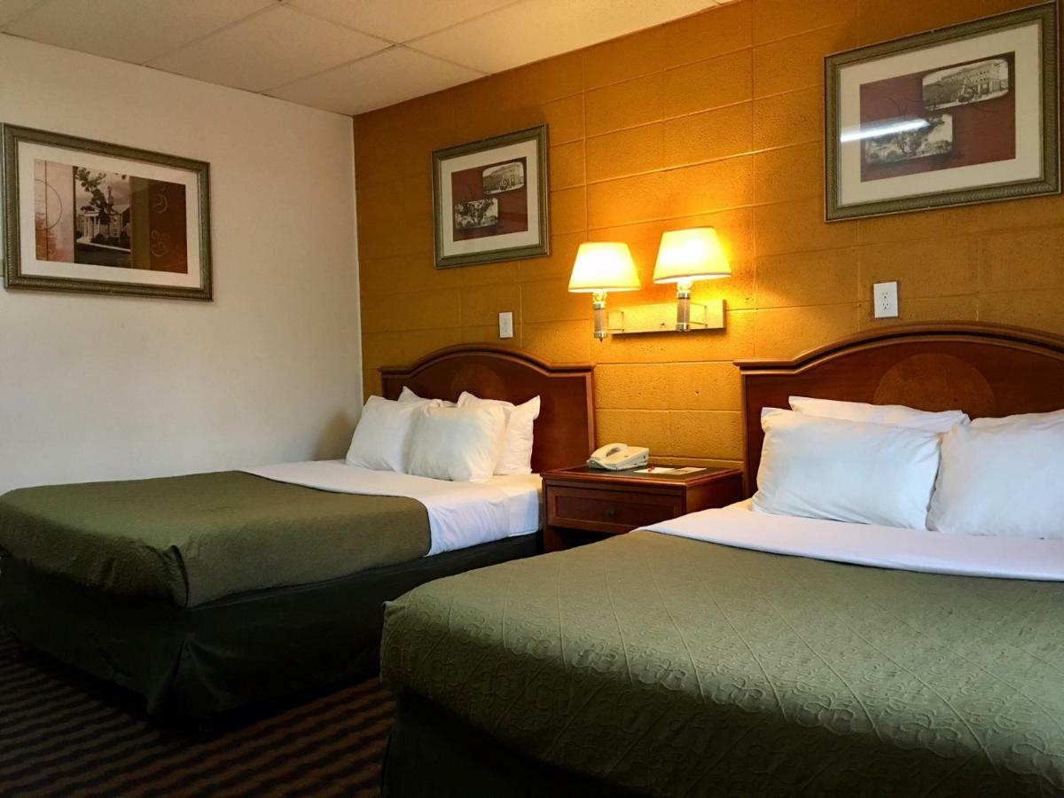 Red Carpet Inn Duncannon New Buffalo Εξωτερικό φωτογραφία